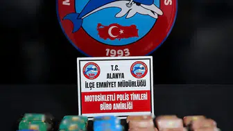 Alanya polisinden motosikletli uyuşturucu operasyonu