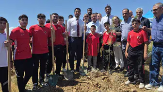Güreşçiler Malatya’da yeşil bir iz bırakıyor