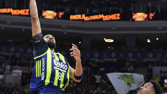 Beşiktaş deplasmanda Fenerbahçe engelini aştı