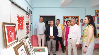 Köşkün genç yetenekleri yıl boyu ürettiklerini sergiledi