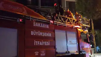 Sakarya’da site sakinlerine korku dolu anlar yaşatan kundakçı yakalandı