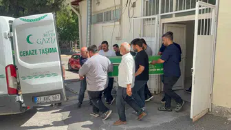 Sınav yolunda hayatını kaybeden genç son yolculuğuna uğurlanıyor
