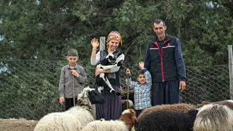 Mersinli aile devlet desteğiyle kendi sürüsünün patronu oldu