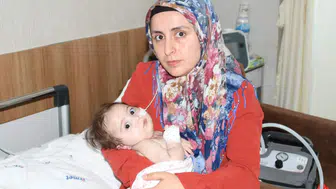 Afra Sıla yaşamak için zamanla yarışıyor