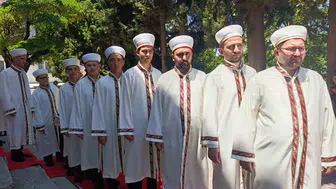 Gördes ilk kez toplu hafızlık törenine ev sahipliği yaptı