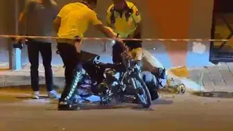 Mersin'de motosikletli sürücü kavşakta can verdi
