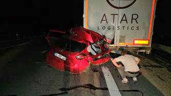 Edirne yolunda gece yarısı feci kaza