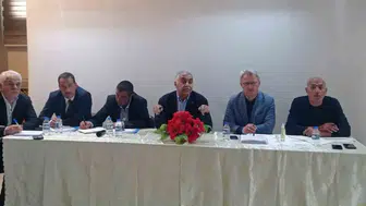Tekman muhtarları belediye yönetimiyle masaya oturdu