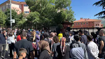 Bingöl’de sınav saati Gençler lise hayali için ter döküyor