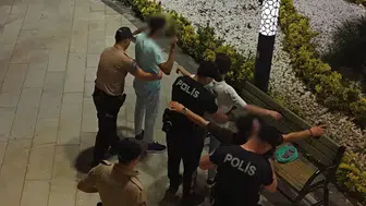 Gaziantep parklarında polis denetimi 847 bin lirayı buldu