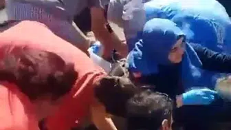 İzmir'de Babalar Günü faciası Denize giren baba ve iki çocuğu can çekişti