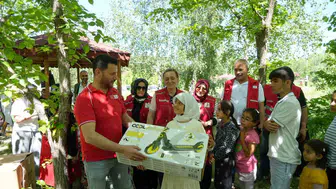 Erzurumda yüz çocuk için özel karne günü