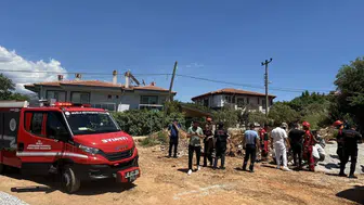 Muğla’da altyapı kazasında toprak altında kalan işçi kurtarıldı
