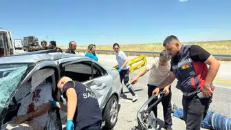 Afyonkarahisar’da kavşak kazası 1 can kaybı ve 6 yaralı