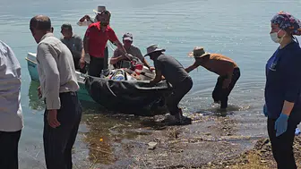 Siirt'te zamana karşı yarışan ekipler hastayı tekneyle kurtardı