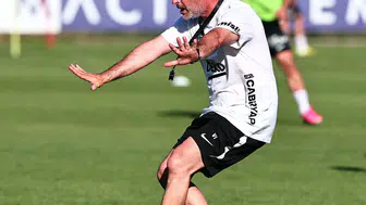 Beşiktaş yeni sezon hazırlıklarında vites yükseltti