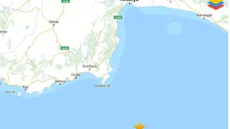 Kumluca açıklarında kısa süreli deprem paniği