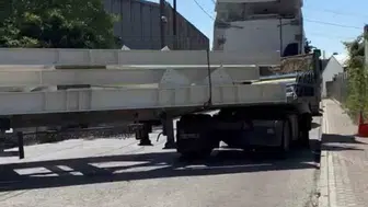 Gebze’de tırın sıkıştırdığı genç hayatını kaybetti