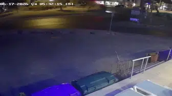 Bodrum'da gece yarısı kaza Kavşakta takla atan araçta 3 yaralı var