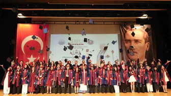 Bursa'nın genç hekimleri meslek hayatına ilk adımı attı