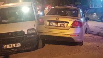 Karabük'te beş aracın karıştığı zincirleme kazada ortalık karıştı