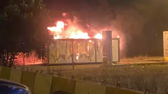 Hatay Kırıkhan’da boş konteyner yangını paniğe neden oldu?