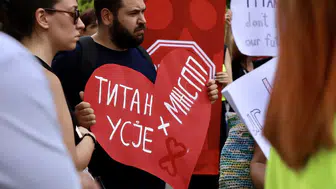 Nefes alma isyanı: Çimento fabrikasına karşı dev protesto