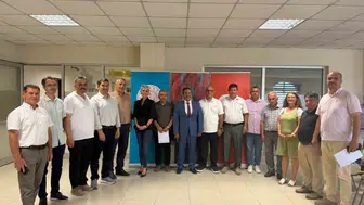 Burhaniye'de öğretmenlere bilim projeleri için teşekkür belgesi