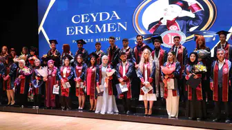 Sivaslı iletişimciler diplomasını aldı