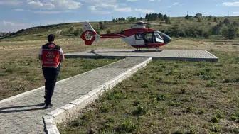 Erciş'te minik bebek için acil hava ambulansı operasyonu