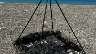 Caretta carettaların yuvasında mangal keyfi yaptılar