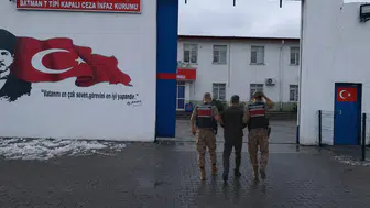 Batman kırsalında kenevir baskını
