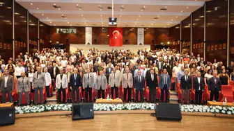 Erciyes Üniversitesi bilim üreten hocalarını ödüllendirdi