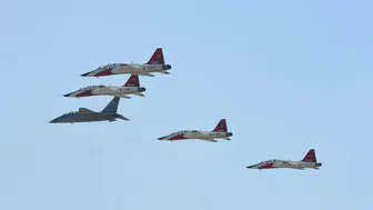 Çiğli semalarında nefes kesen havacılık gösterisi