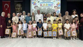 Çayırova'da minikler için karne günü heyecanı yaşandı
