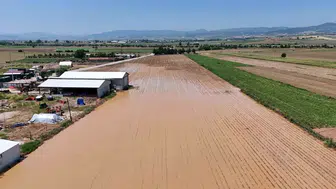 Bursa Yenişehir'de dolu ve sel tarımı vurdu