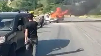 İznik yolunda erik yüklü kamyonet küle döndü