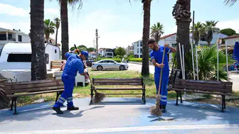 Kuşadası sahilleri yaz sezonuna hazırlanıyor