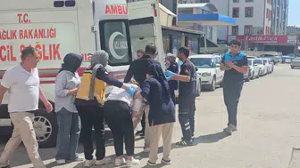 Elazığ’da otel çatısında yangın paniği