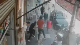Kilis’te kebapçıda hesaplaşma Yemek yerken birbirlerine girdiler