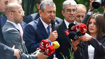 Özgür Özel’den Meclis kapısında açıklama