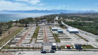 Lara Sahili yeni karavan parkına kavuşuyor