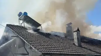 Bartın'da çıkan yangın bir aileyi evsiz bıraktı