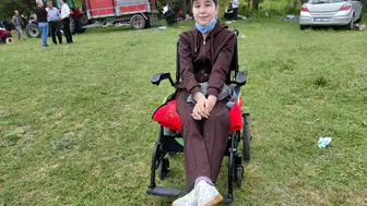 Azra sahalara dönmek için gün sayıyor