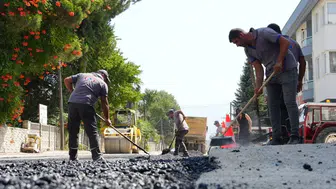 Düzce yollarını genişletiyor