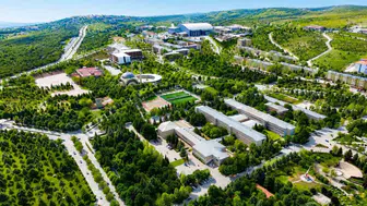 Fırat Üniversitesi küresel başarı listesinde zirveye oynuyor