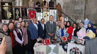 Erzurum’da el emeği eserler Çifte Minareli Medrese’de sergileniyor