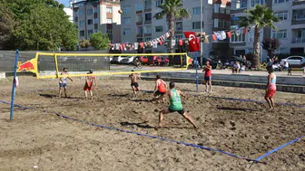 Atakum sahilinde voleybol şampiyonu belli oldu
