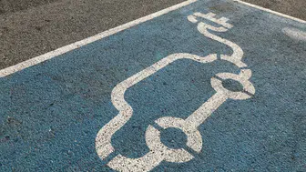 Yollardaki elektrikli araçlar cari açığı nasıl eritebilir?