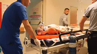 İnegöl'de inşaat kazası Beton aracından kopan demir işçiyi ağır yaraladı